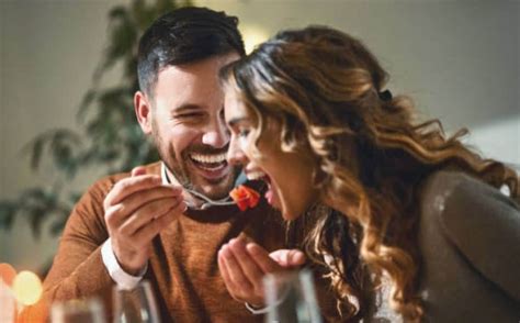 datenight thuis|10 ideeën voor een date night thuis